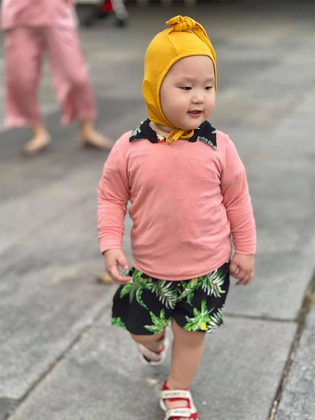 Càng bị mẹ "dìm hàng" Hayden càng được nhiều người yêu thích.