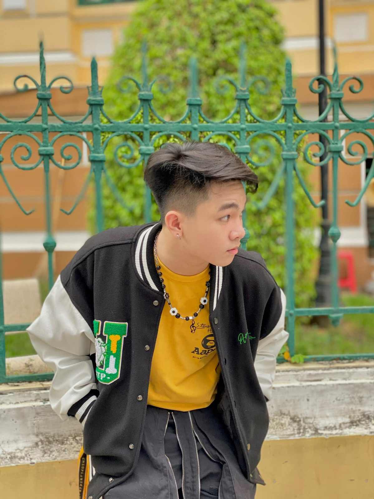 Sau 6 năm bước ra từ cuộc thi, Ben giờ đã lớn phổng phao ở tuổi 17. Hiện ngoài việc học, cậu bạn còn tham gia các game show, dẫn chương trình. Cậu cũng được cha nuôi khuyên tập trung cho việc học.