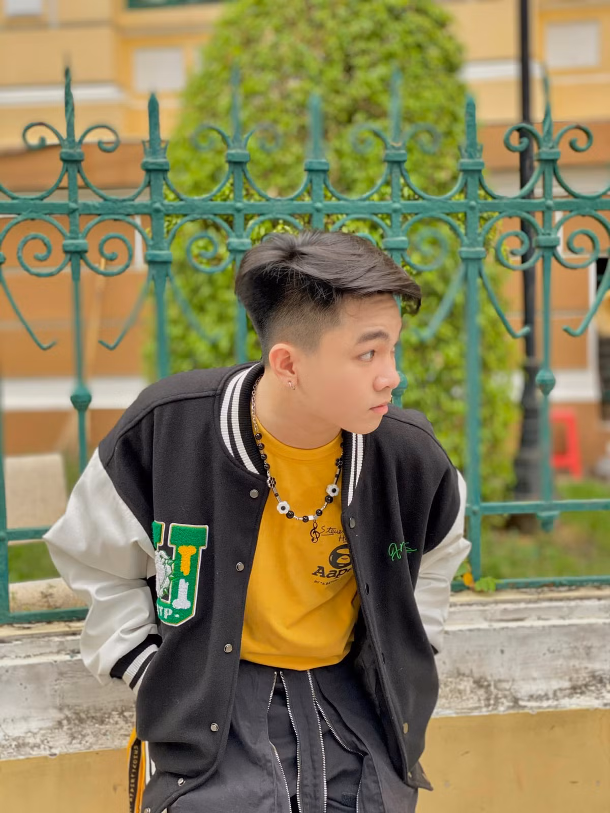 Sau 6 năm bước ra từ cuộc thi, Ben giờ đã lớn phổng phao ở tuổi 17. Hiện ngoài việc học, cậu bạn còn tham gia các game show, dẫn chương trình. Cậu cũng được cha nuôi khuyên tập trung cho việc học.