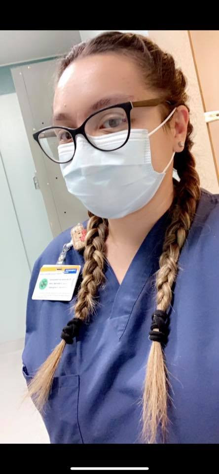  Con gái Phi Nhung hiện tại làm y tá tại Mỹ.