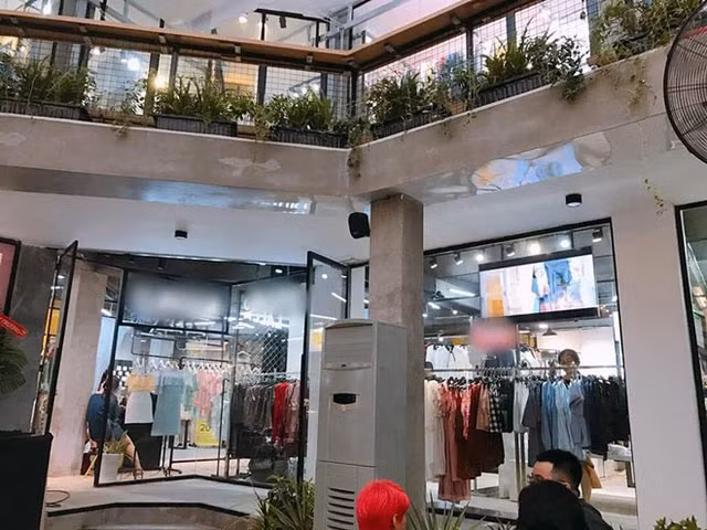 Song song với thời trang, Midu đầu tư 15 tỷ để kinh doanh khu vui chơi mua sắm kết hợp ẩm thực thời trang tại TPHCM.