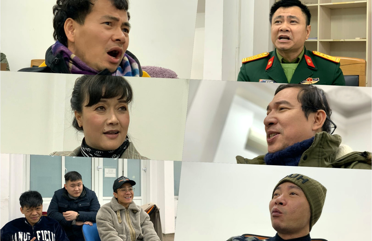 Trên trang cá nhân của mình, dàn nghệ sĩ tham gia chương trình năm nay cũng liên tục đăng ảnh hậu trường tập luyện Táo quân 2021 với không khí hăng say và tràn ngập tiếng cười bất chấp cái lạnh căm căm của Hà Nội.