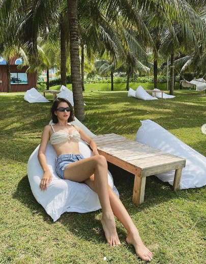 Người đẹp chia sẻ bản thân cảm thấy phù hợp với phong cách gợi cảm.