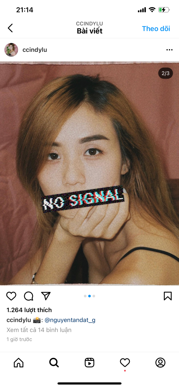 Trên trang Instagram cá nhân, bà mẹ hai con cũng đăng một trong những bức ảnh gợi cảm trong album và chú thích do bạn trai chụp.