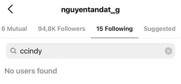 Tin đồn bắt nguồn từ việc nam ca sĩ không còn theo dõi Cindy Lư trên instagram. Không những vậy, anh còn xóa luôn tất cả những bài viết trên trang cá nhân của mình.