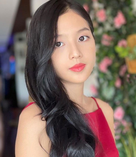 Cô nàng từng quen mặt với khán giả qua hai bộ phim truyền hình "Nhà trọ Balanha" và "Tình yêu và tham vọng".