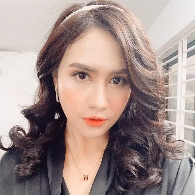 Từ cuối năm 2010, Trúc Mai tạm xa sân khấu và phim ảnh khi mẹ cô đột ngột qua đời.