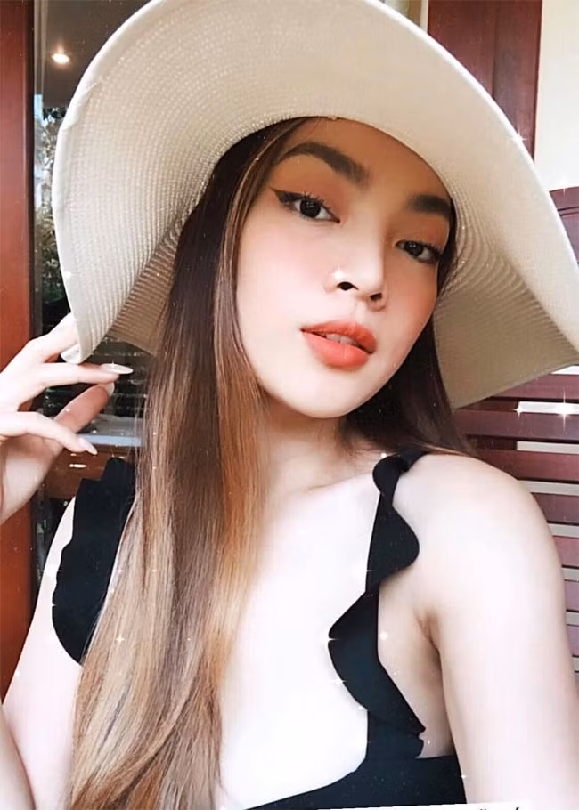 Sau khi lên ngôi Đại sứ Hoàn mỹ 2020, nhan sắc của Trân Đài ngày càng thăng hạng.