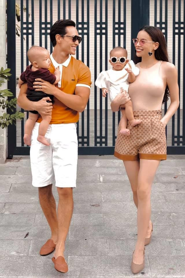 Mặc dù đã là mẹ ba con nhưng nữ ca sĩ sinh năm 1984 vẫn giữ được vóc dáng tuyệt vời và đôi chân thon gọn như ngày nào.