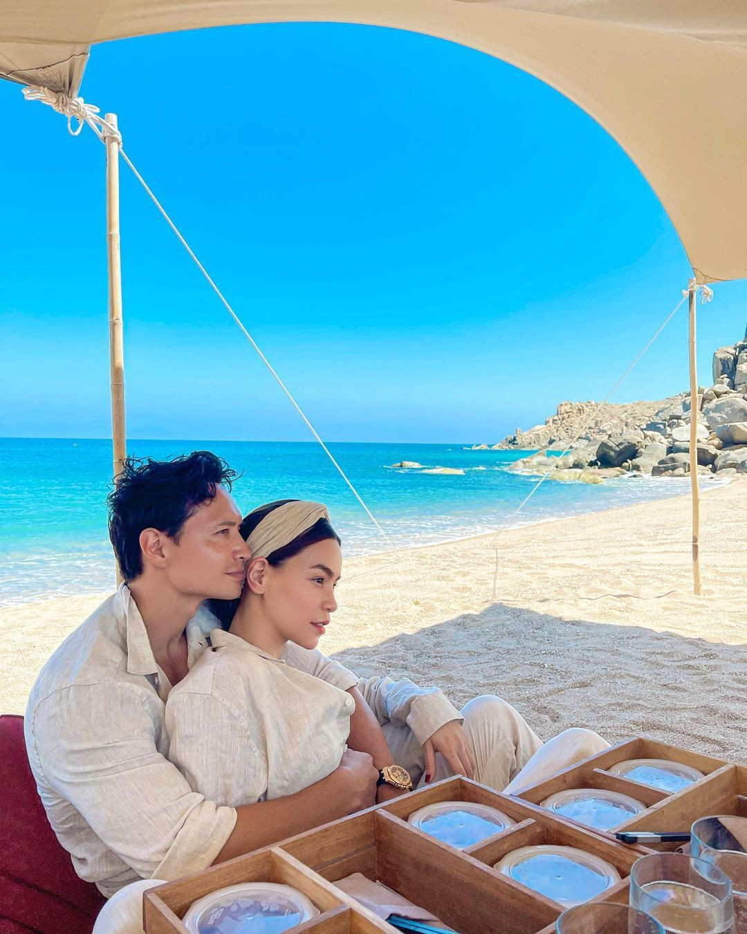  Hà Hồ - Kim Lý ngày càng yêu nhau say đắm.