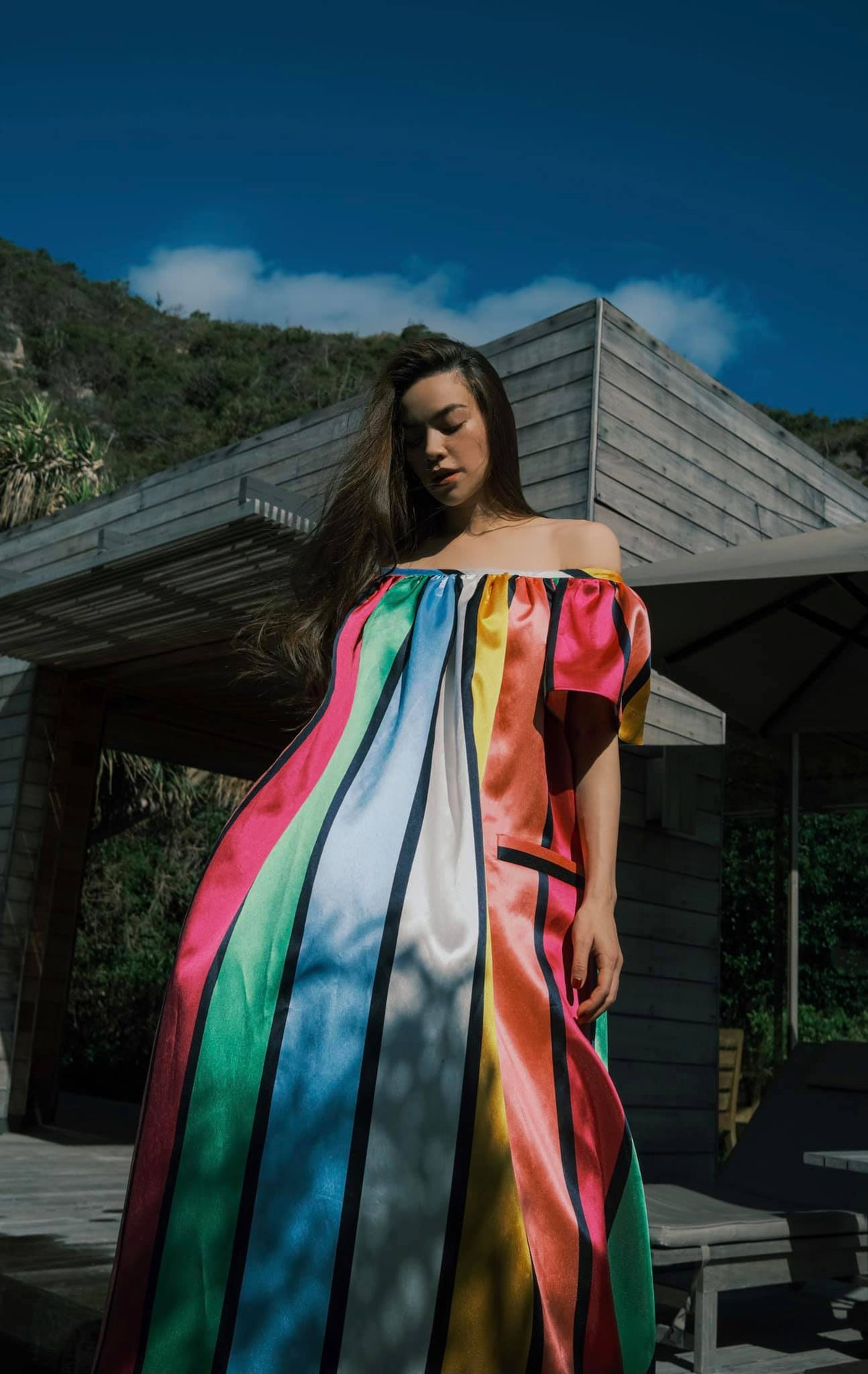 Thành công trong sự nghiệp, cuộc sống hạnh phúc viên mãn giúp mỹ nhân họ Hồ ngày càng "nhuận sắc".