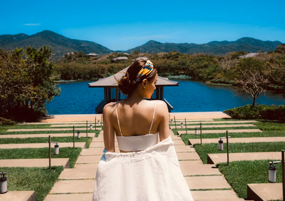 Giọng ca 8X từng chia sẻ, Kim Lý hỗ trợ cô rất nhiều trong việc chăm con và cô rất trân quý điều đó.