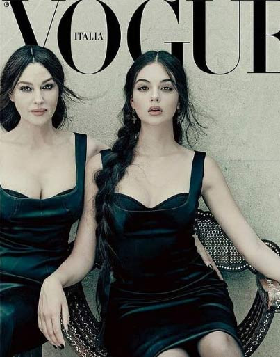 Deva Cassel, con gái của biểu tượng sex nước Italy, Monica Bellucci, nhận được cơn mưa lời khen về nhan sắc bởi thừa hưởng gene trội của mẹ.