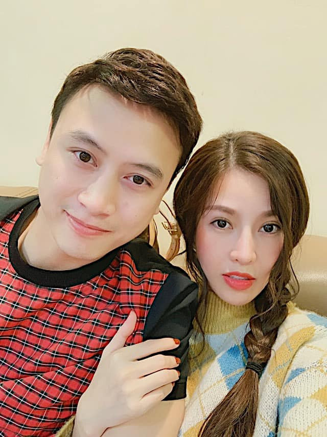 Quế Vân khoe dáng nuột sau 1 tháng sinh con trai thứ ba - Hình 2 Que Van khoe dang nuot sau 1 thang sinh con trai thu ba-Hinh-2