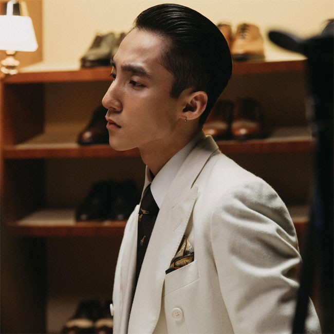 Ngoai hinh cuc pham “chuan Chu tich” cua Son Tung M-TP