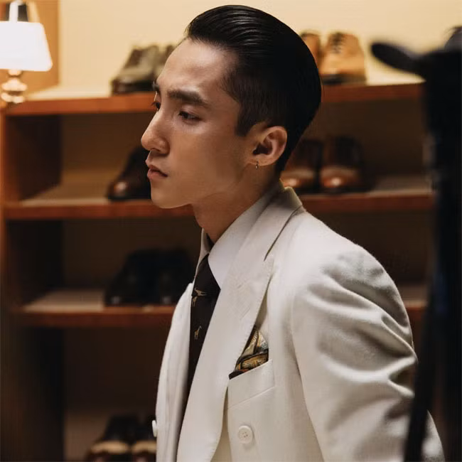 Ngoai hinh cuc pham “chuan Chu tich” cua Son Tung M-TP