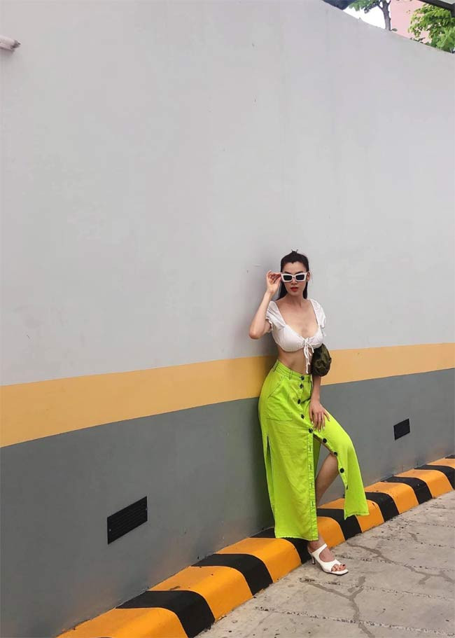 Mới đây trên trang cá nhân, Hoa hậu chuyển giới Việt Nam 2020 Phùng Trương Trân Đài xuất hiện với hình ảnh vừa giản dị, vừa quyến rũ.