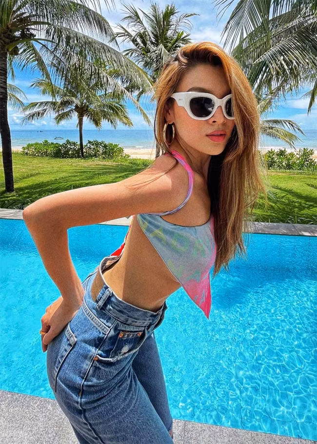 Vẻ đẹp mềm mại, quyến rũ của Trân Đài khiến ít người nghĩ cô là người chuyển giới.