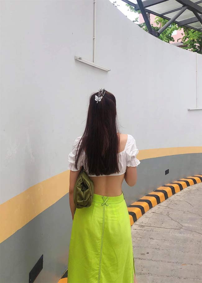 Trước khi đăng quang trong cuộc thi Đại sứ Hoàn mỹ 2020, Trân Đài là một chuyên gia trang điểm, stylist.