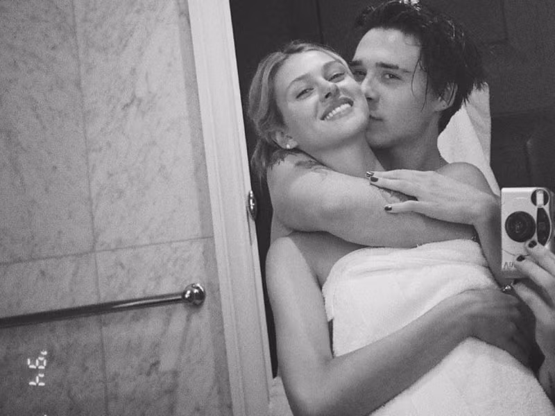 Nicola Peltz là con gái của người mẫu nổi tiếng Claudia Heffner và tỷ phú Nelson Peltz. Theo xếp hạng của Forbes, tài sản của nhà Nicola Peltz gấp 4-5 lần nhà Brooklyn Beckham. (Ảnh: Instagram)