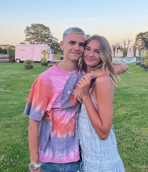 Romeo và Mia thường xuyên đăng ảnh trên trang cá nhân của cả hai.(Ảnh: instagram)