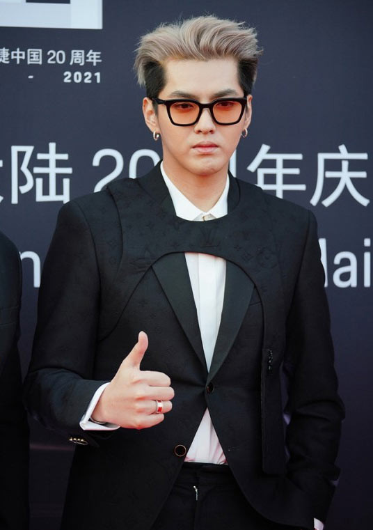 Ngoài Đô Mỹ Trúc, còn có khoảng 7 cô gái nữa cũng lên tiếng về việc bị Ngô Diệc Phàm cắm sừng khi đang hẹn hò và bắt cá nhiều tay. (Ảnh: kdol)