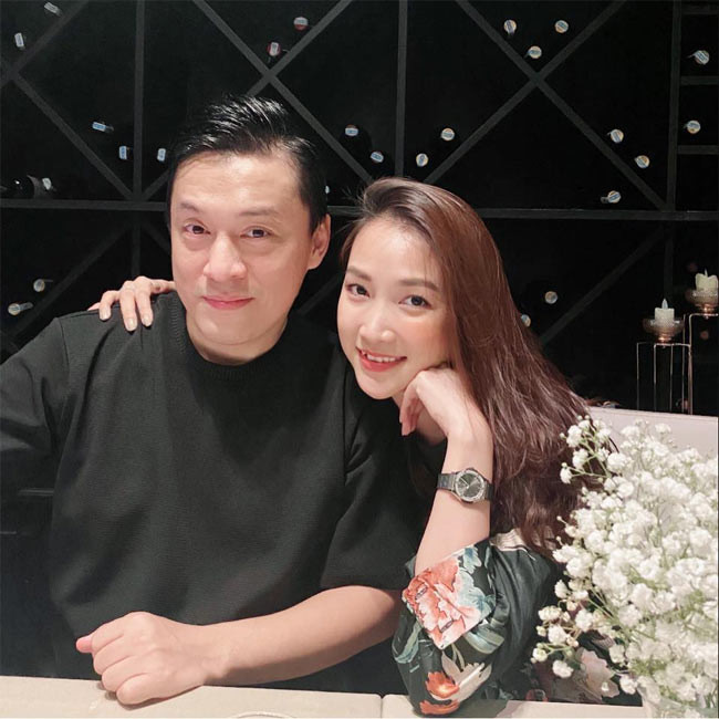 Vợ hai của Lam Trường là Yến Phương, kém anh 17 tuổi.