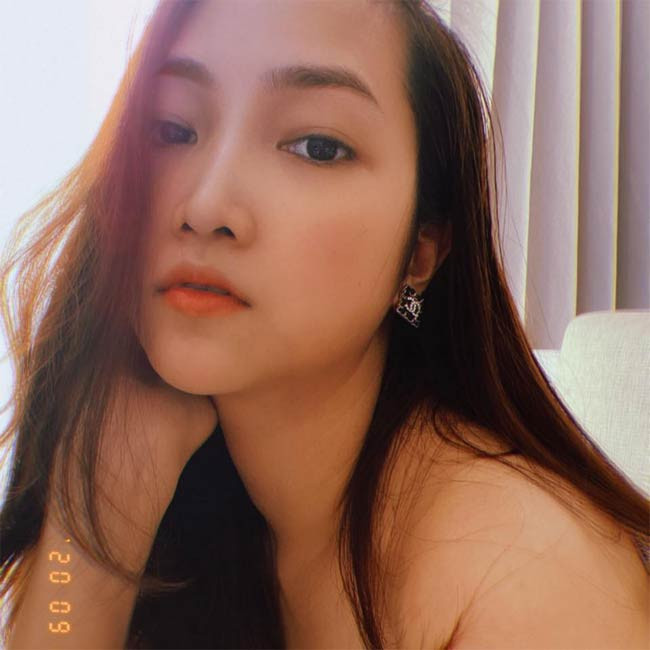 Sau khi kết hôn với Lam Trường, Yến Phương tập trung kinh doanh online.