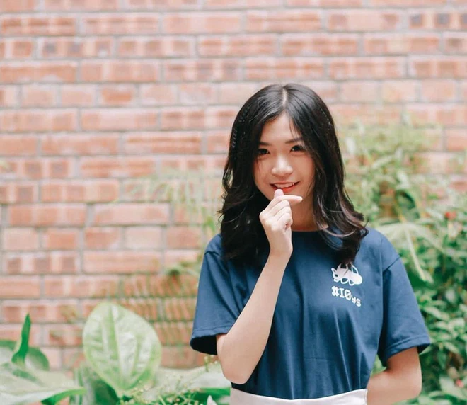 Trên trang cá nhân của mình, cô bạn không thường xuyên cập nhật những bức ảnh đời thường.