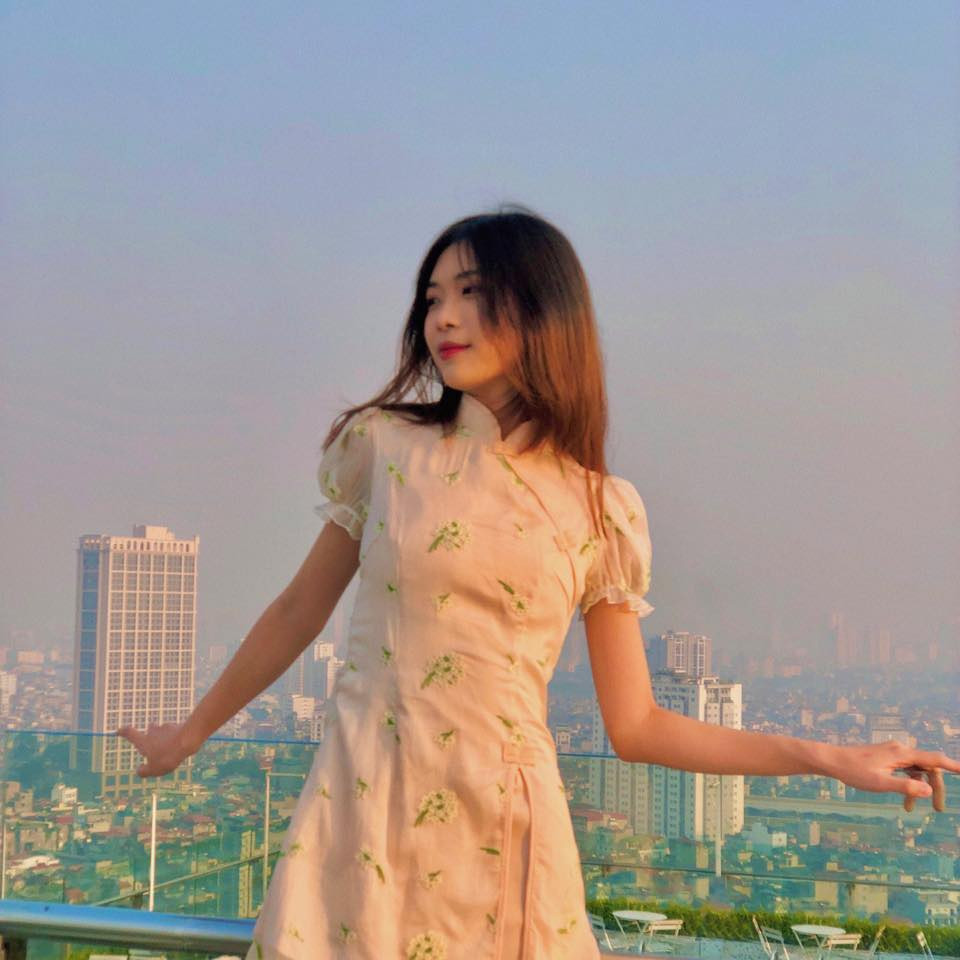 Dù có bố là người nổi tiếng nhưng con gái diễn viên Tiến Minh lại có cuộc sống khá kín tiếng.