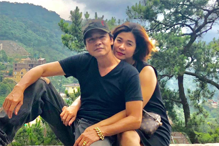 Hiện tại vợ chồng Võ Hoài Nam là chủ của một quán ăn và mọi việc ở quán do Lan Anh đảm trách.