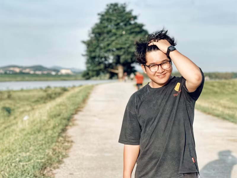 Ngay sau đó, Đức Anh đã tìm tòi tạo nên chất riêng của mình để có cơ hội nhận nhiều vai hơn và anh quyết định tăng thêm 10kg để thay đổi ngoại hình. (Ảnh: FBNV)