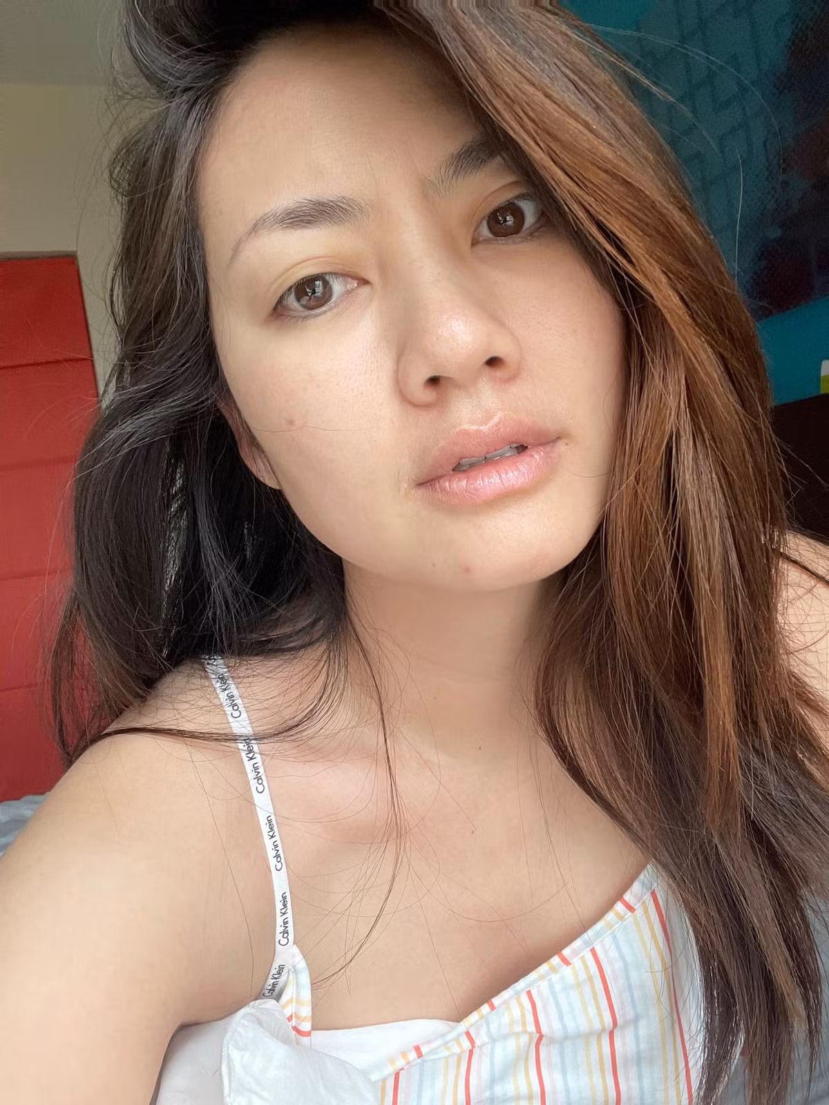 Thời gian ở nhà phòng chống dịch COVID-19, Ngọc Lan chăm chỉ khoe mặt mộc.