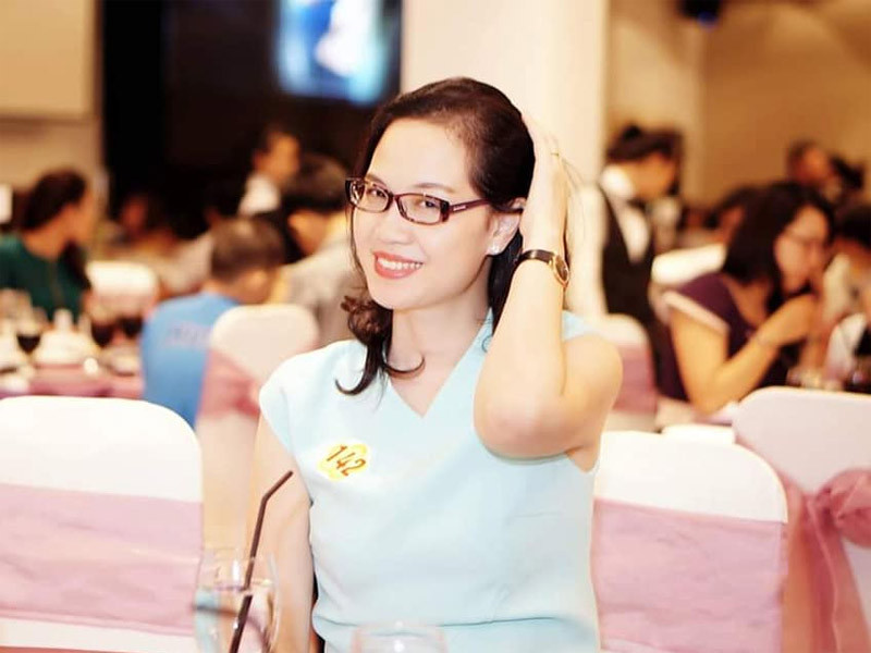 Vài năm sau, Á hậu Việt Nam 1996 lại lên vị trí Giám đốc trên địa bàn TP. HCM, thuộc Tổng công ty Dịch vụ số của tập đoàn.