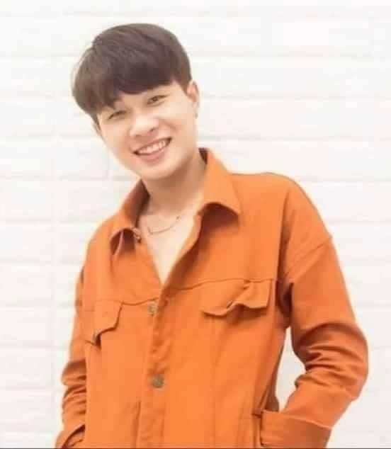 Nụ cười hiền và dáng vẻ chất phác của Jack khi mới bước chân vào showbiz.