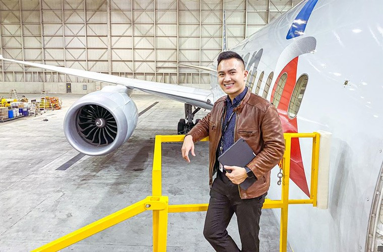 Võ Lê Thành Vinh hiện đang sinh sống và làm việc tại Mỹ.