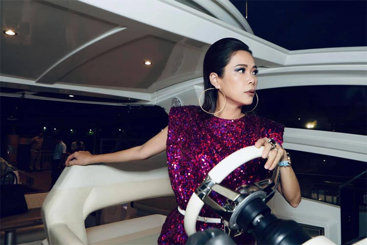 Nữ ca sĩ Mỹ Lệ còn tham gia một số chương trình truyền hình, góp mặt trong đêm chung kết "Trời sinh một cặp" với vai trò giám khảo.