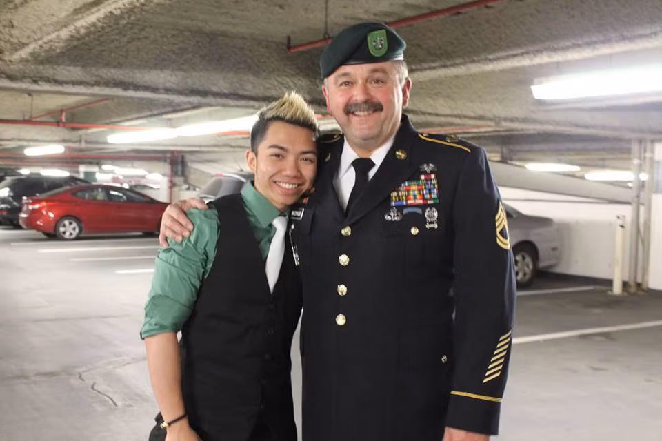 Hiện tại, Bill vẫn đang rất tập trung cho sự nghiệp học tập của mình. Bill dành phần lớn thời gian trong ngày để lên lớp, tối về đi làm thêm và khi về nhà thì tự tập luyện, nấu nướng và chăm sóc bản thân.