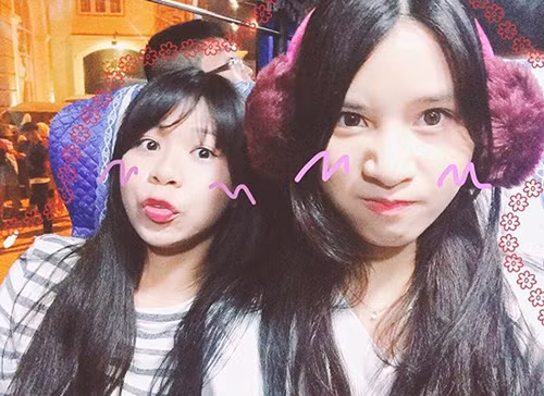 Dù học Anh Văn không quá xuất sắc nhưng Bảo Trân vẫn đặt mục tiêu thi vào ngành Hàng không. “Mình rất thích đi nên nếu có thể làm việc trong những chuyến đi khám phá thế giới thì thật tuyệt vời”, nữ sinh Sài thành chia sẻ.