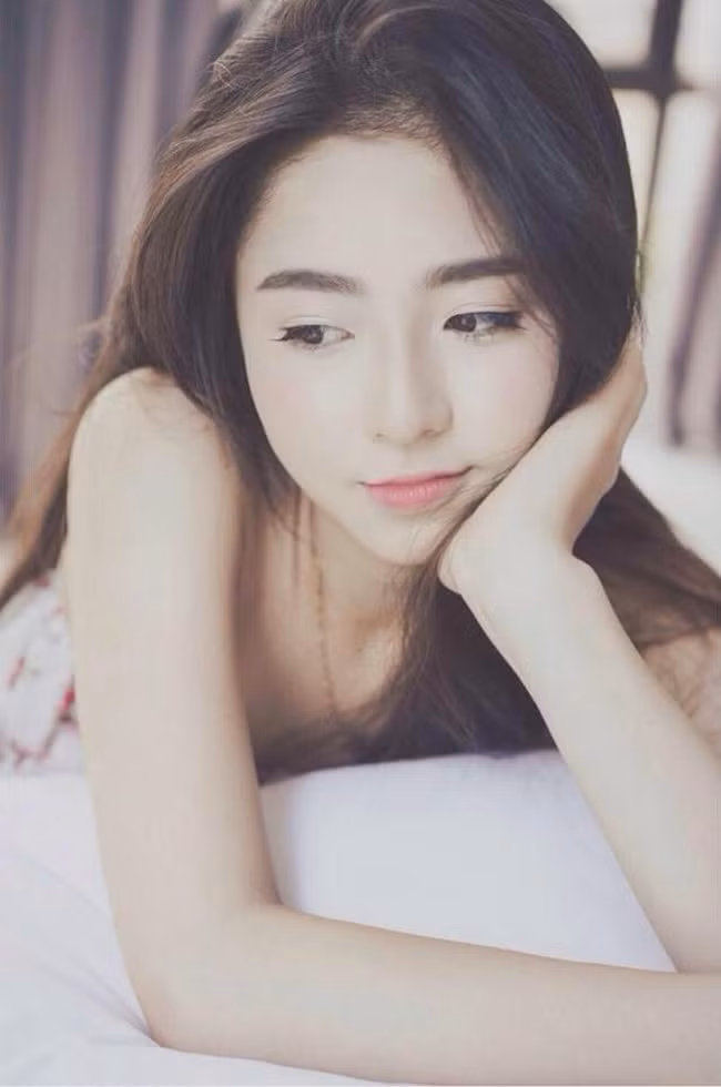 Người đẹp Thanh Hóa - Nam Thương được coi là hot girl đẹp nhất của Đại học Sân khấu điện ảnh Hà Nội.