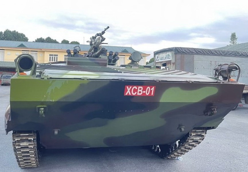 Sau khi những hình ảnh đầu tiên của xe chiến đấu bộ binh XCB-01 Việt Nam xuất hiện, một số tờ báo và chuyên gia quân sự nước ngoài đã dành sự quan tâm rất sâu sắc.