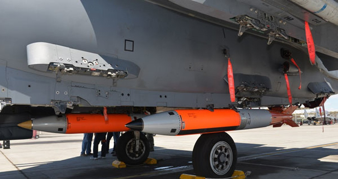 Chiến đấu cơ Tornado Đức huấn luyện với bom hạt nhân B61-12 - Hình 24 Chien dau co Tornado Duc huan luyen voi bom hat nhan B61-12-Hinh-24