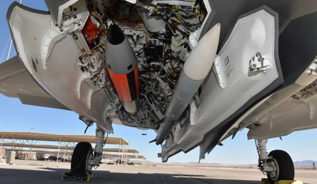 Chiến đấu cơ Tornado Đức huấn luyện với bom hạt nhân B61-12 - Hình 18 Chien dau co Tornado Duc huan luyen voi bom hat nhan B61-12-Hinh-18