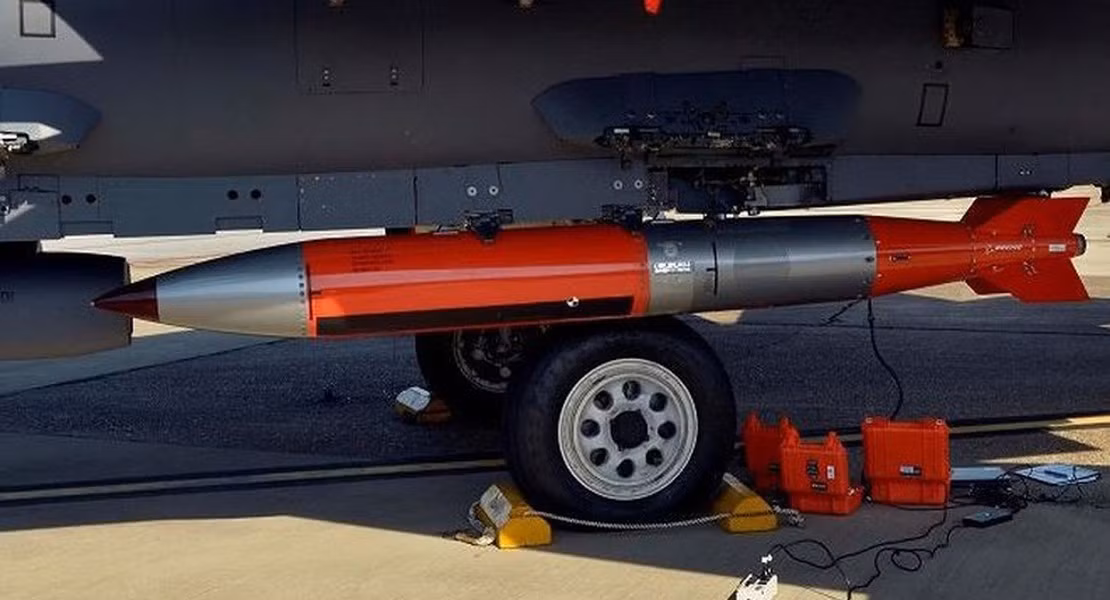 Dữ liệu được thu thập thông qua giám sát đo từ xa trong quá trình phóng, bay và tái nhập là rất cần thiết cho quá trình giám sát liên tục, cũng như các quy trình đánh giá và phát triển các hệ thống vũ khí.