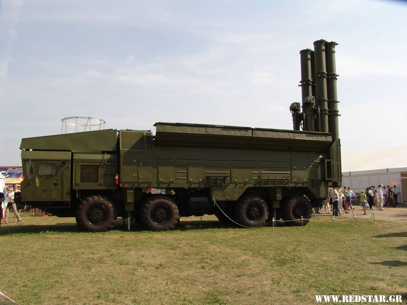 Như vậy với những dữ liệu trên, có thể giả định là Moskva đang cố gắng điều chỉnh bệ phóng di động của tổ hợp Bastion để bắn tên lửa Kalibr từ mặt đất, tương tự như cách họ từng thực hiện để triển khai tên lửa siêu thanh Zircon từ bán đảo Crimea.