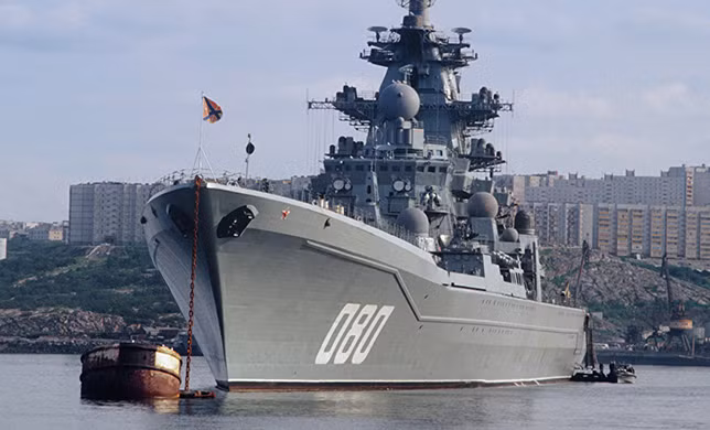 Mặc dù Nga tuyên bố tàu chiến cập nhật sẽ được trang bị tên lửa siêu thanh tiên tiến như Zircon, nhưng vẫn có sự hoài nghi do Moscow có lịch sử phóng đại khả năng quân sự của mình, chuyên gia Carlin viết.