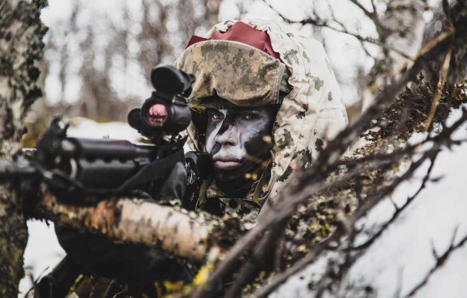 Trước đó, Bộ trưởng Nội vụ Vit Rakushan đã loại trừ khả năng họ bị buộc phải quay trở lại Ukraine. Ông nói: “Trong khi biện pháp bảo vệ tạm thời có hiệu lực, chúng tôi sẽ không có công cụ pháp lý nào để trục xuất những người này và đưa họ trở lại Ukraine”.