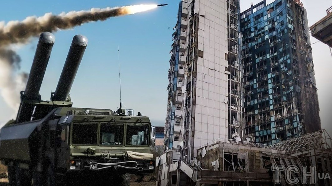 "Hiệu quả của phòng không Ukraine trước Oniks chỉ đạt 5,7%. Hiện chỉ có 2 loại tên lửa ít bị bắn hạ hơn đó là Kh-22 (0,55%) và Iskander-M (4,31%)", tờ Navbharat Times dẫn lời chuyên gia quân sự Vijaynder K. Thakur - cựu phi công tiêm kích nổi tiếng của Không quân Ấn Độ.