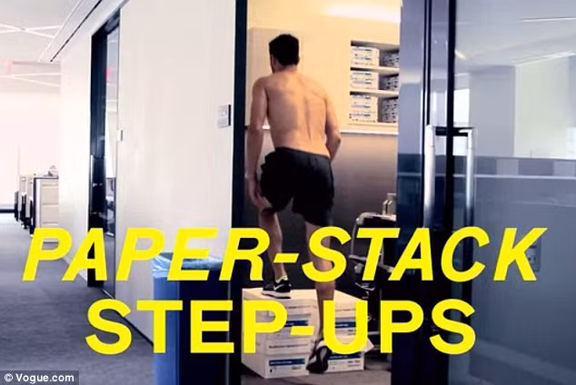 Những hộp đựng giấy phổ biến tại các văn phòng được sử dụng làm dụng cụ thể dục.