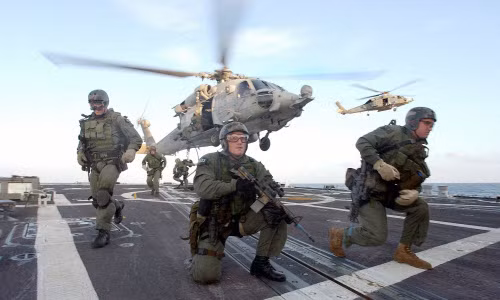 Chiem nguong suc manh khung khiep cua Hai quan My